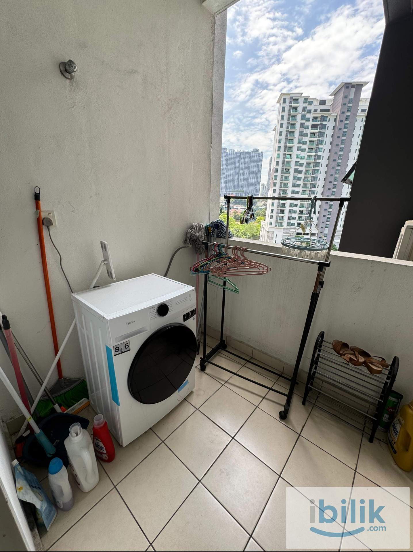 Fully Furnished Middle Room 3km to mrt kuchai - Image 9