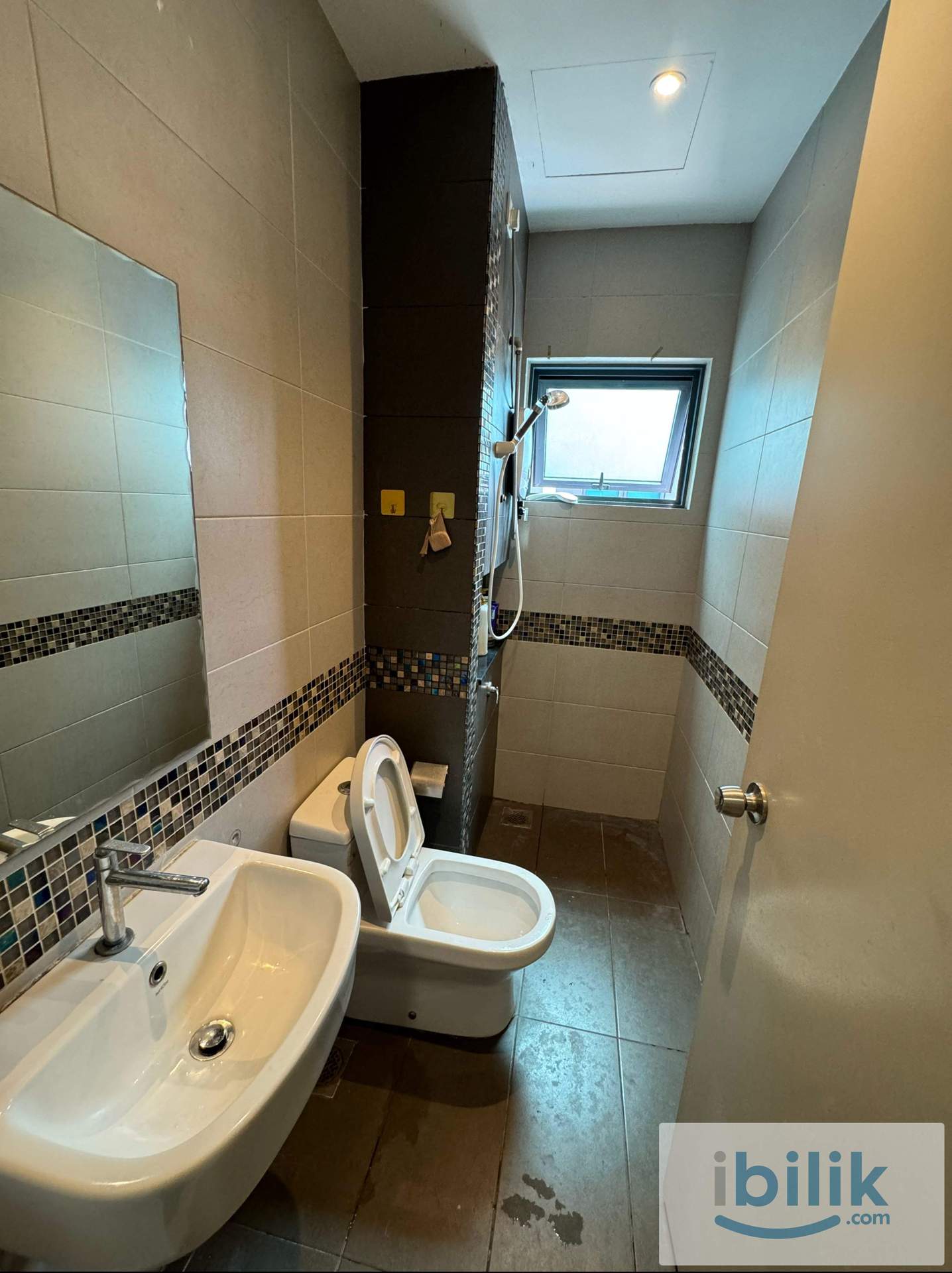 Fully Furnished Middle Room 3km to mrt kuchai - Image 10