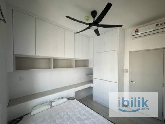 m oscar medium room sri petaling bukit jalil oug kuchai lama - Image 1