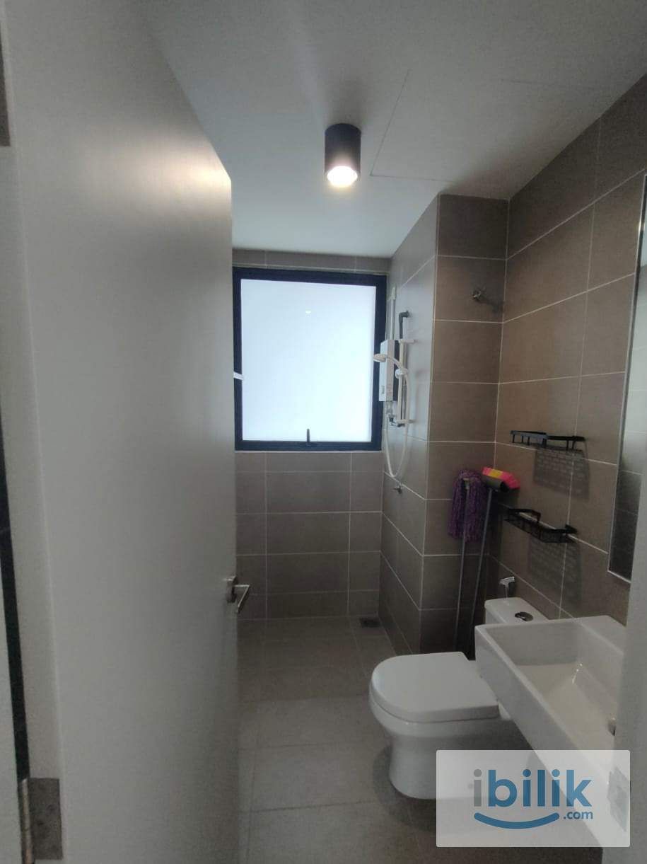 Single Room at D'Sara Sentral - Serviced Apartment, Shah Alam - Image 3