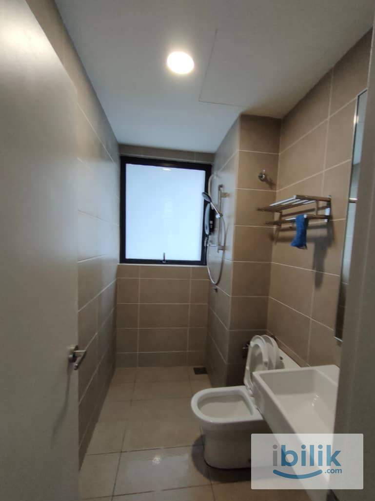 Single Room at D'Sara Sentral - Serviced Apartment, Shah Alam - Image 3