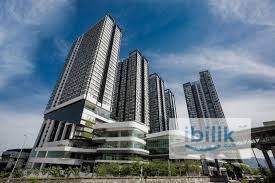 Medium Room for Rent at D'sara Sentral Sungai Buloh Fully Furnished near MRT - Image 4