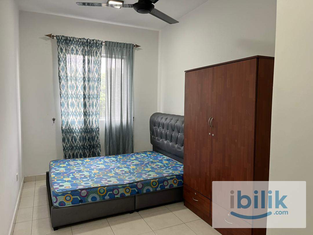 Master room in Azaria Apartment, Bandar Parkland Klang - Image 1