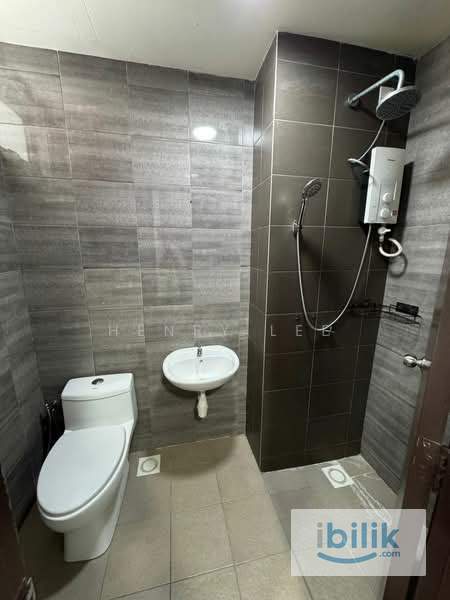 Medium room for rent - Image 2
