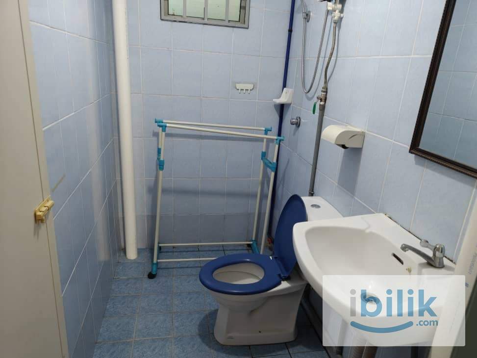 🏠Medium Room @Angkasa Condominiums, Cheras [Male Unit] - Image 4