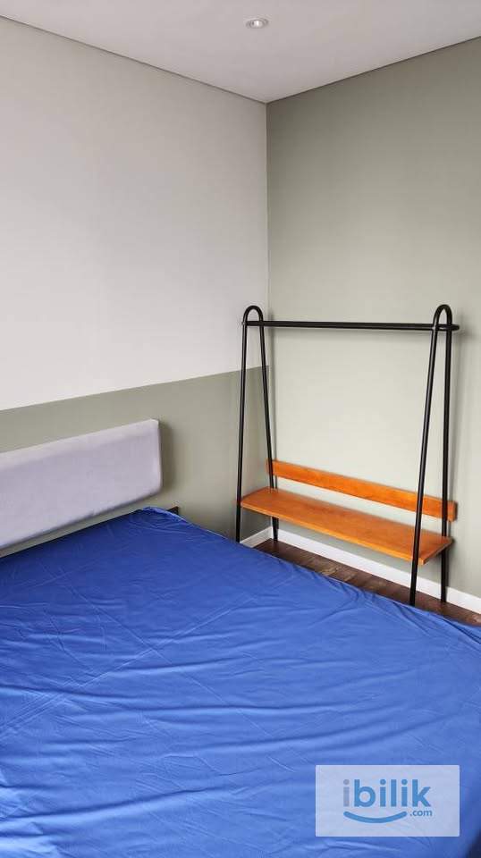 [NEAR KLCC] Middle room with A/C & Window for Rent at Sky Suites - Image 4