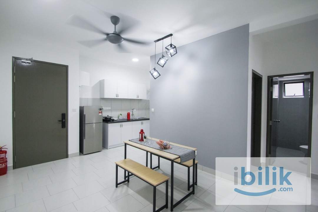 [NEAR UPM] Master Room attached with Private Bathroom for Rent at Astetica Residence - Image 2