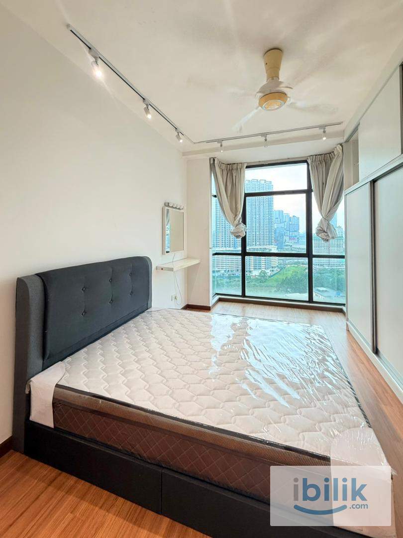 [Female Unit] Middle Room with A/C & Window for Rent at Saville Residence Old Klang Road - Image 4
