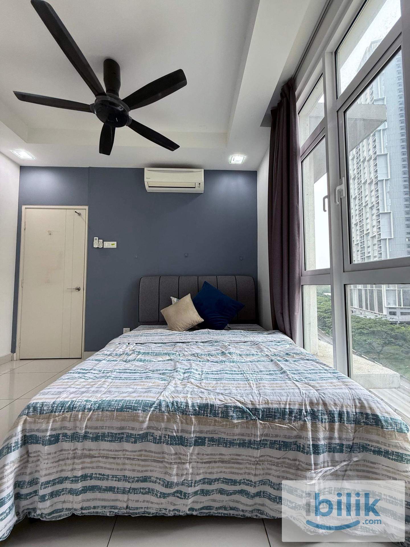 Fully Furnished Master Room with attached bathroom!!! - Image 1
