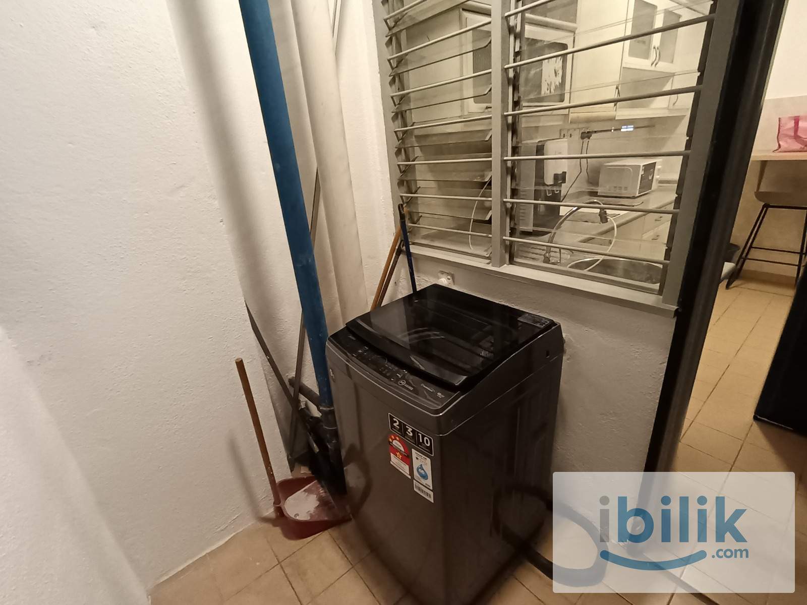 👱‍♂MALE Unit 🔥Medium Room Aircon at Cheras, KL 🔥 5Mins walking to LRT Station only ✅ - Image 4