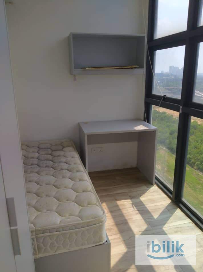 Sky Park Residence Fully Furnished @ Cyberjaya - 4 bedrooms - Image 1