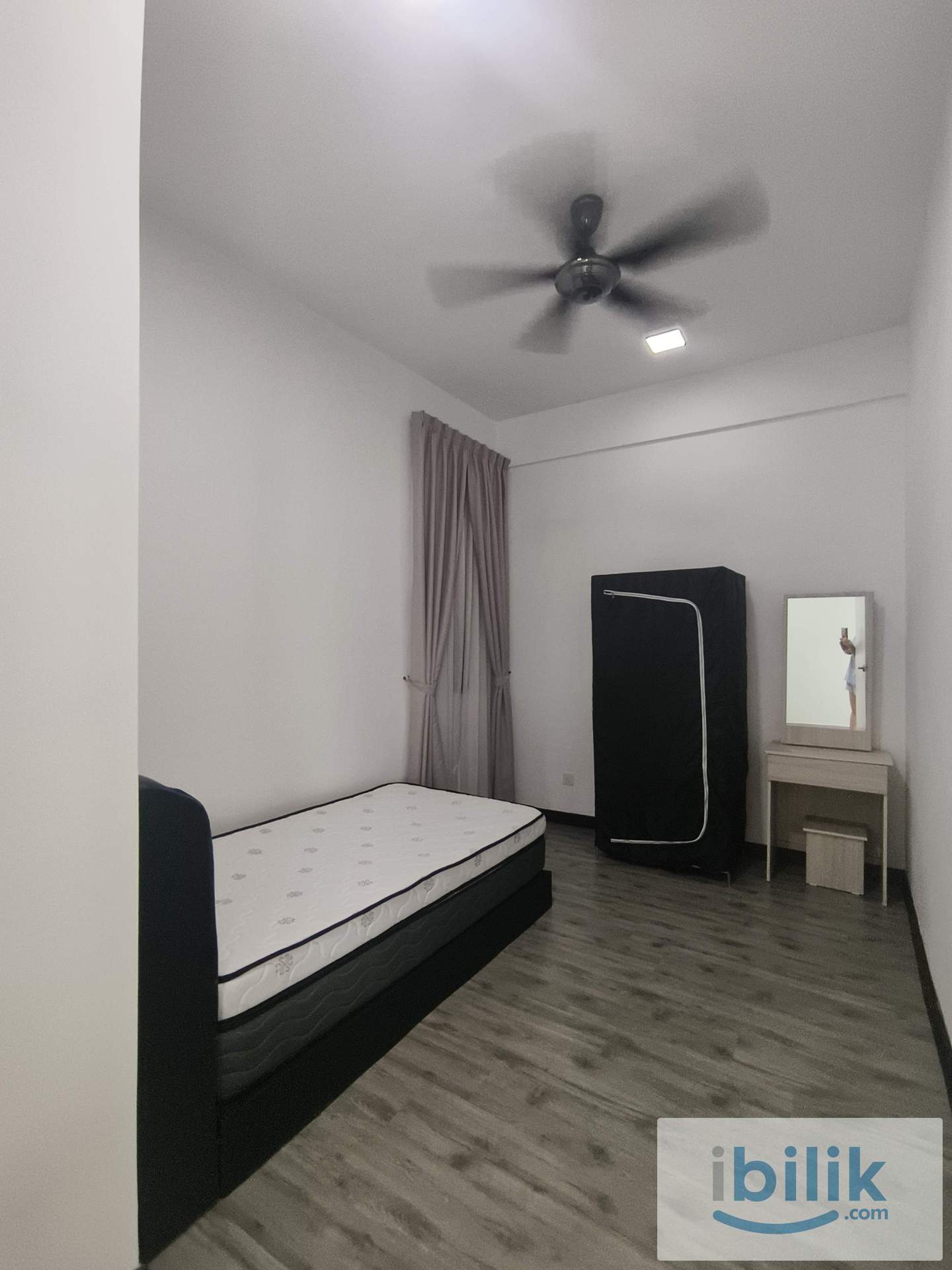 Lady Only 👩‍🦰️Small Room, low density unit @ Old Klang Road - Image 2