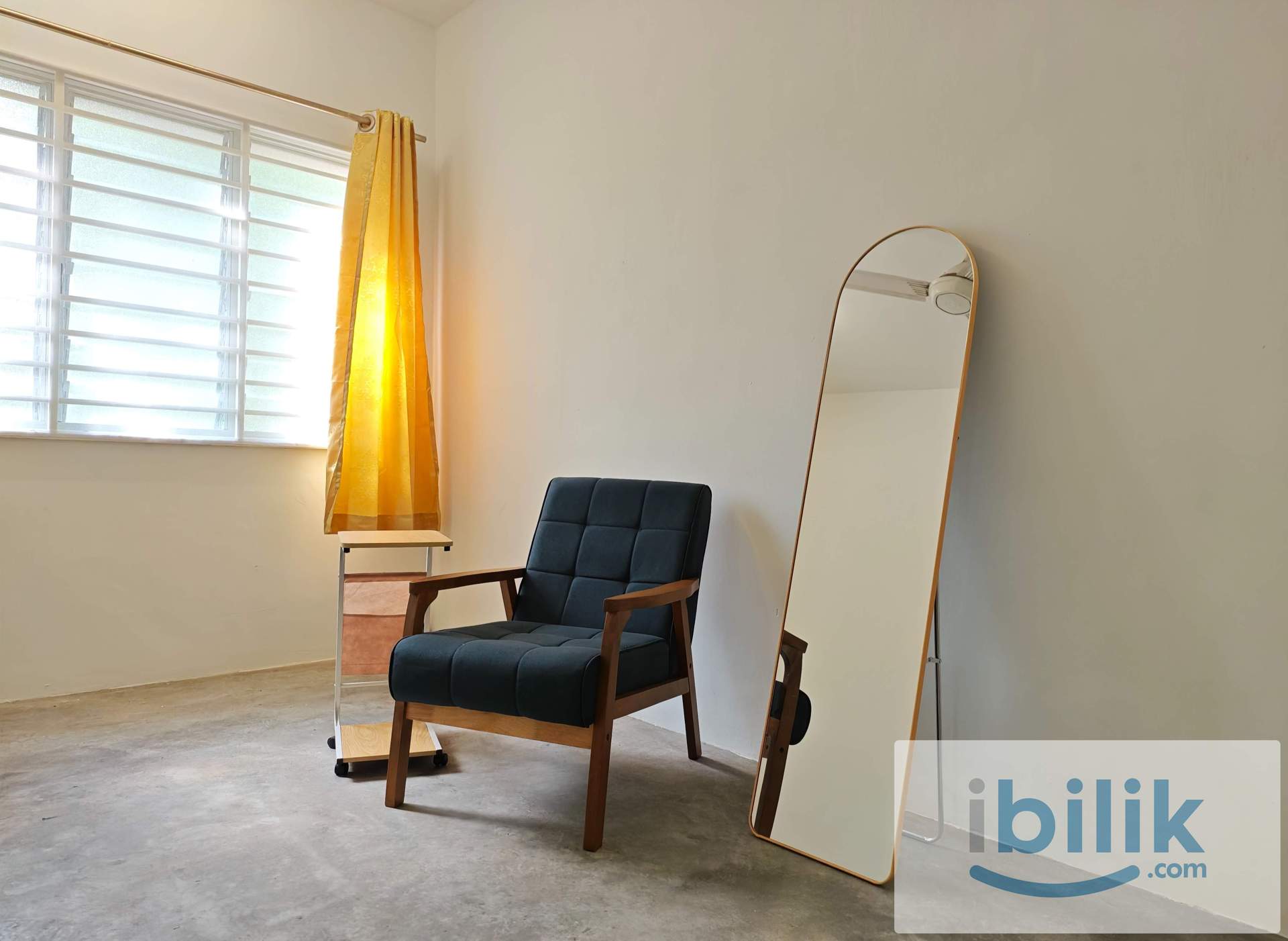 Queen bedroom - Image 7