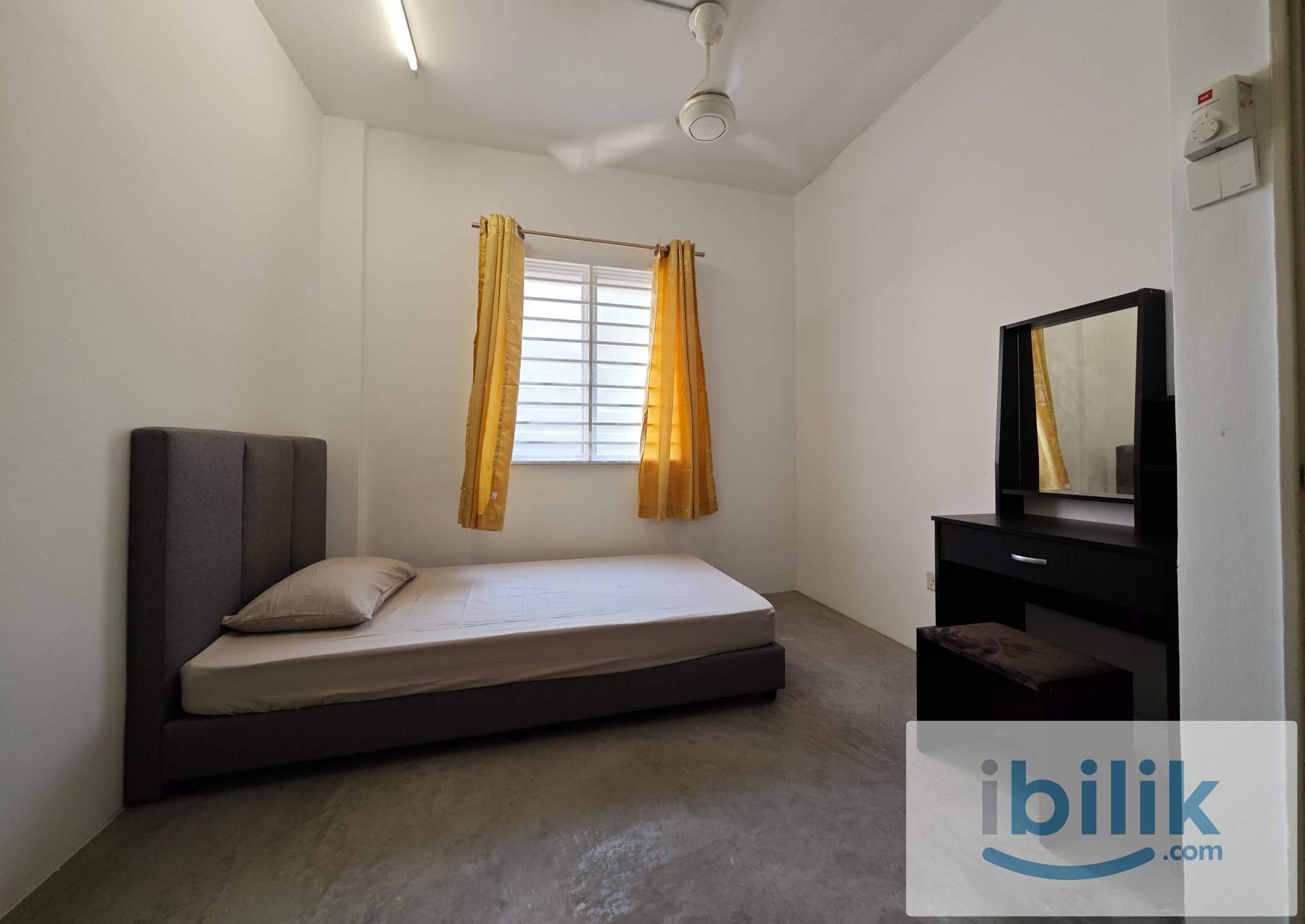 Fully Furnished room - Image 2