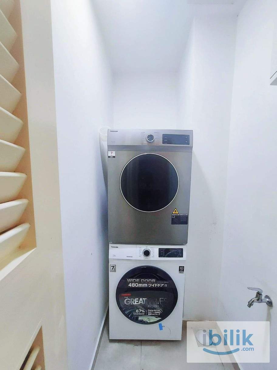Middle Room Petalz Residence Old Klang Road - Image 2