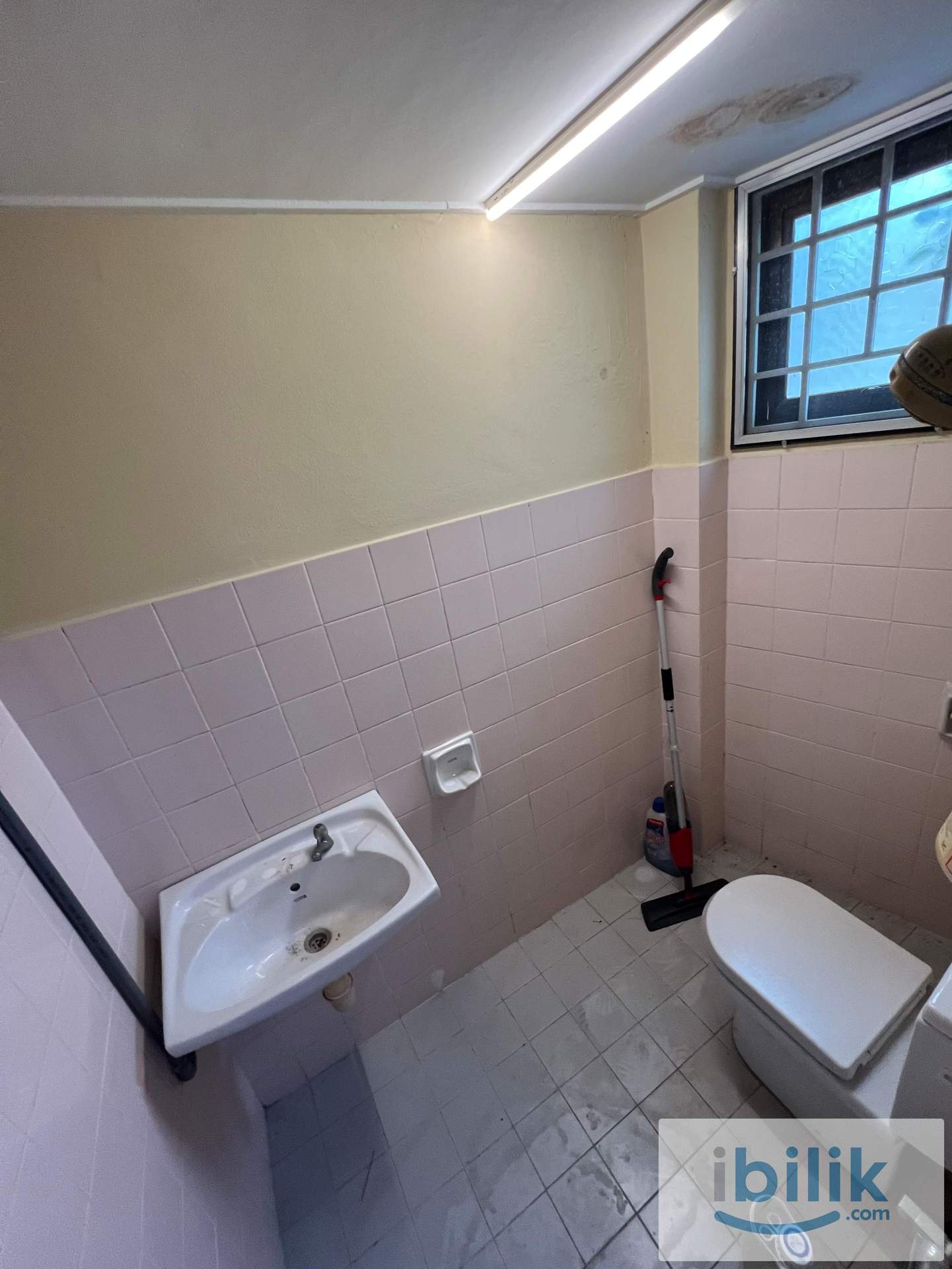 Medium Room Old Klang Road - Image 2