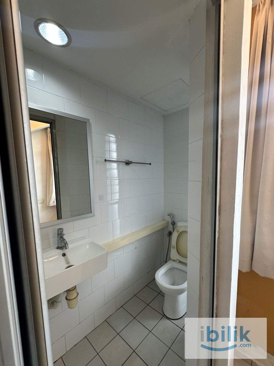 Single Room at Fraser Business Park, Pudu - Image 3