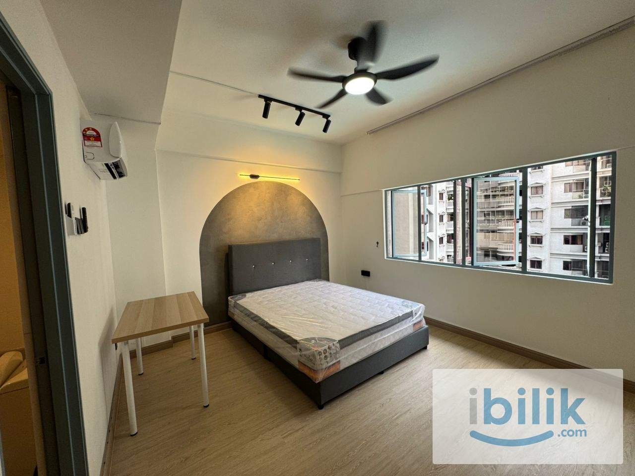 The Forum Condominium @Jalan Tun Razak @TRX Master Room for Rent - Image 1
