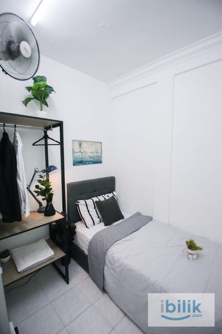 🥰❗Walking distance to Mrt Surian❗🥰 Fully Furnished Single Room at Salvia Apartment🥰 - Image 1