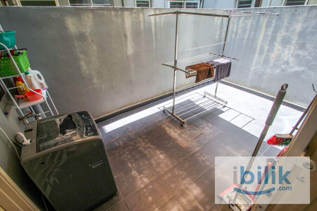 [Near Puchong IOI]🔥Fully Furnished Single Room with Private Bathroom🔥Ready move in😍 - Image 1