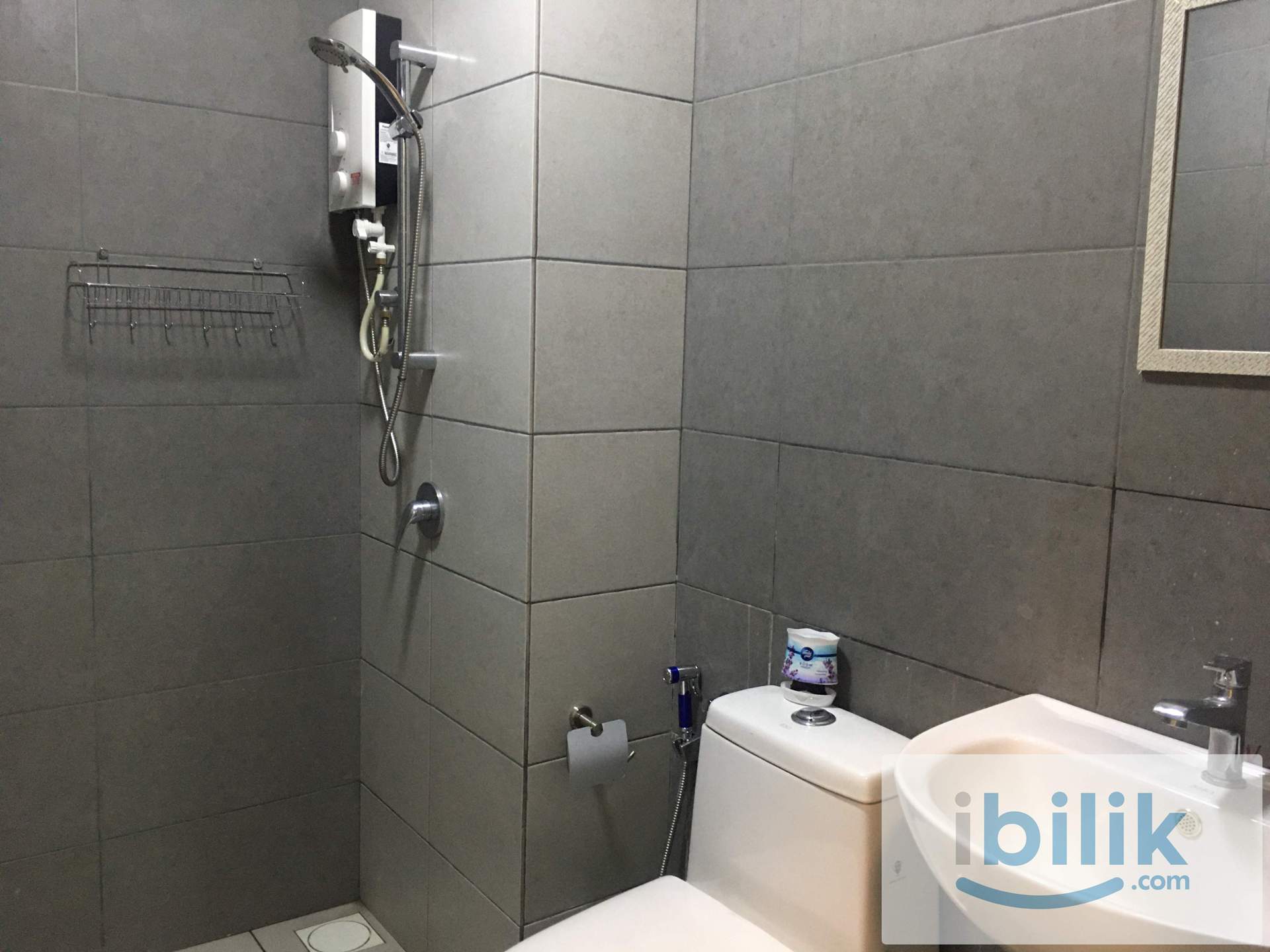 Walking distance to LRT station❗Fully Furnished Medium Room Near Pavilion 2, OUG, Sri Petaling🥰 - Image 5