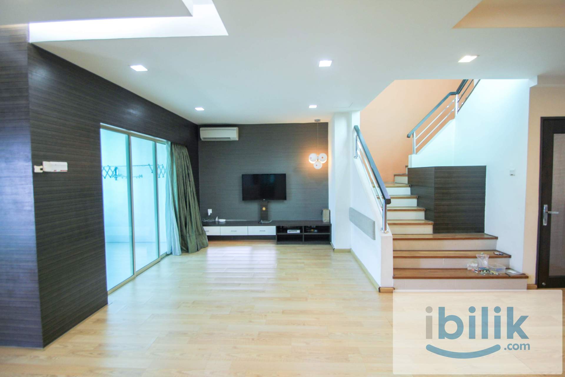 [5 mins walk to Serdang KTM]❗UPM University✨Fully Furnished Medium Room with Private Bathroom 🥰Ready Move in - Image 5