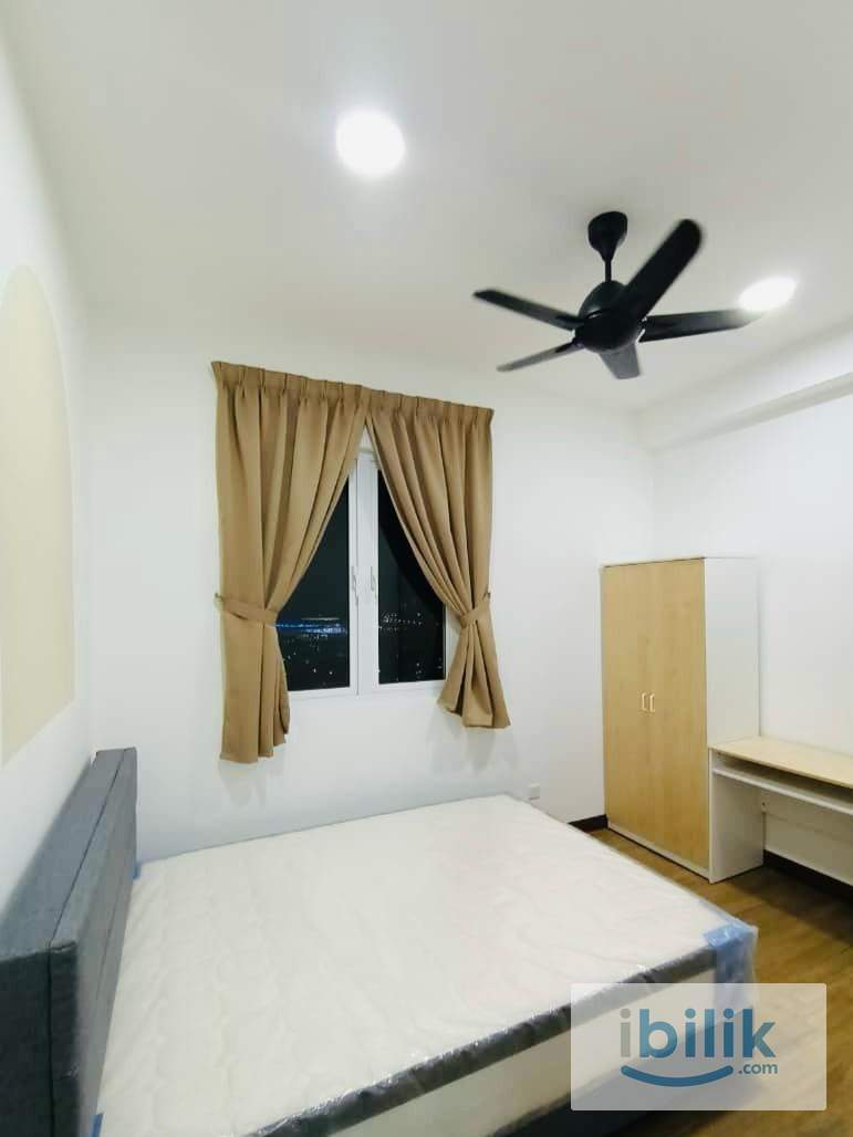 Master Room, Attach Bath, Car Park, Unipark Bangi, Kajang - Image 3