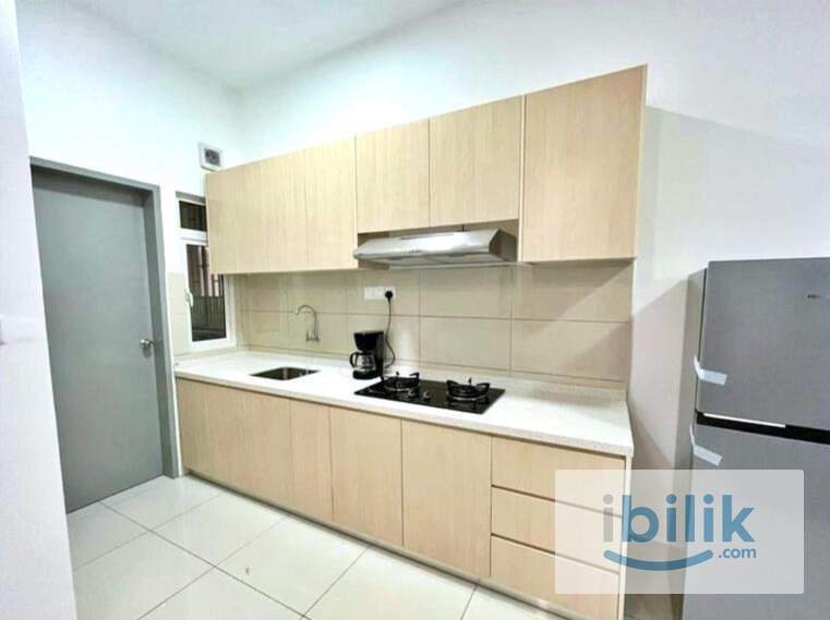 Condo. Middle Room, Equine Park near AEON, Equine Boulevard - Image 4