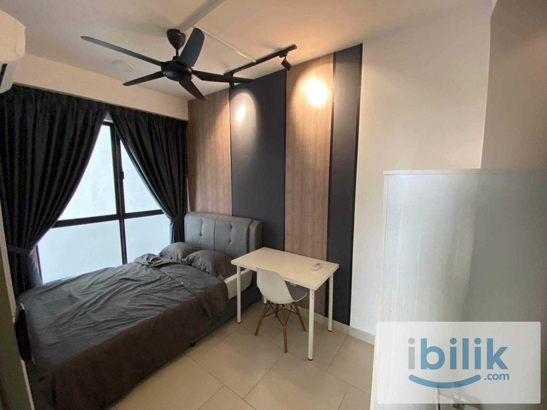 Female Unit Medium Room at Astetica Residence, Seri Kembangan - Image 1
