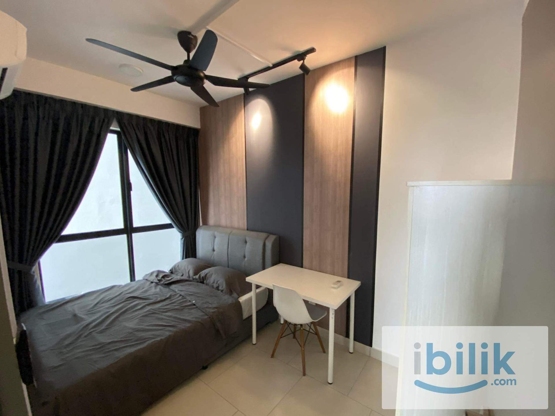 [Astetica Residence] Female Medium room (near to Serdang KTM, The Mines, Seri Kembangan) - Image 2
