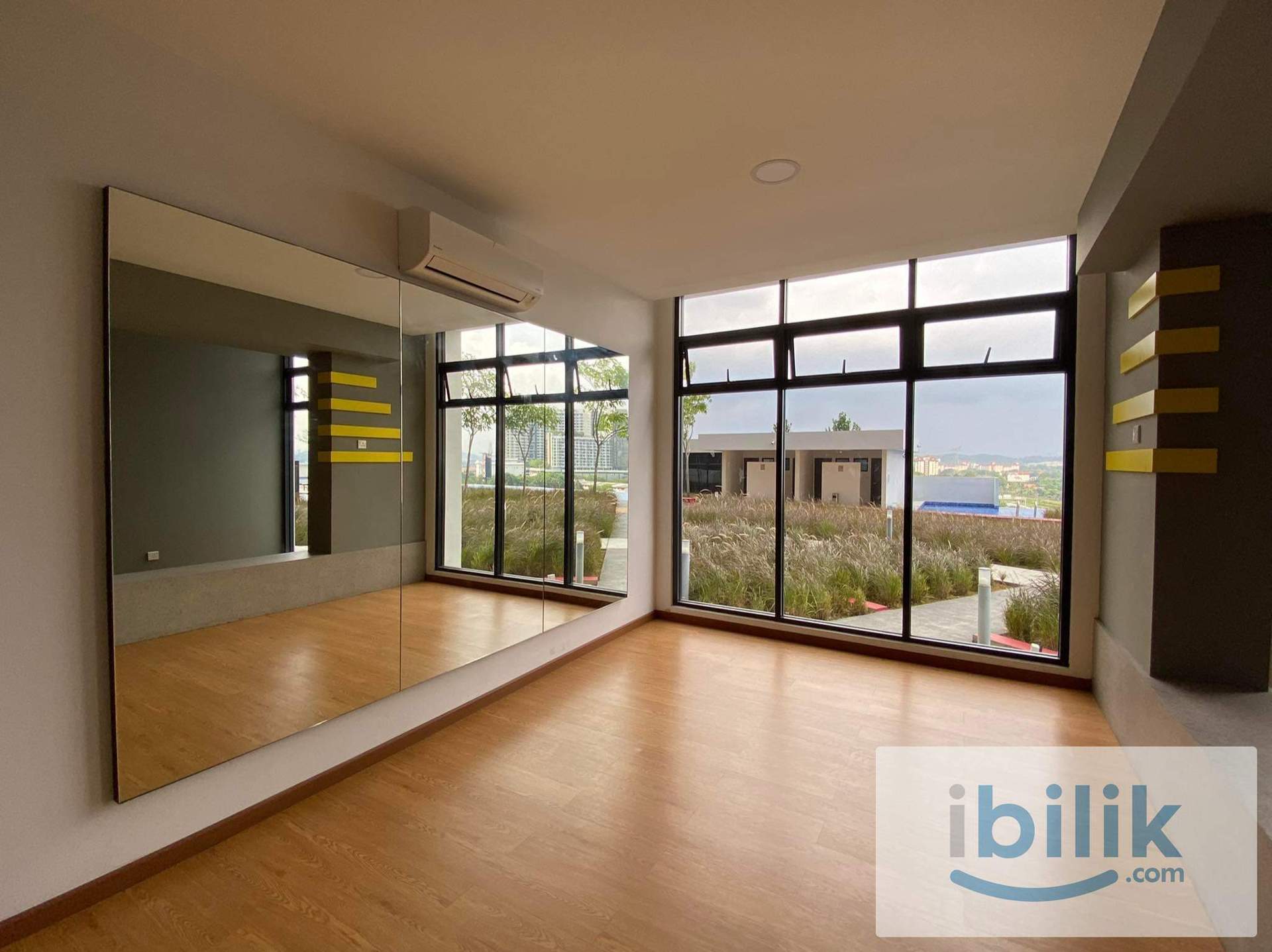 Female Medium Room (Fully Furnished) - Image 8