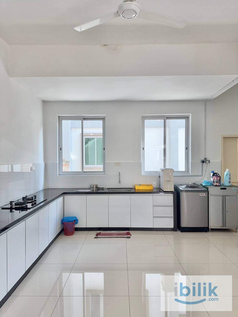Carnation Villa｜Bukit Minyak Middle Room for Rent - Image 4