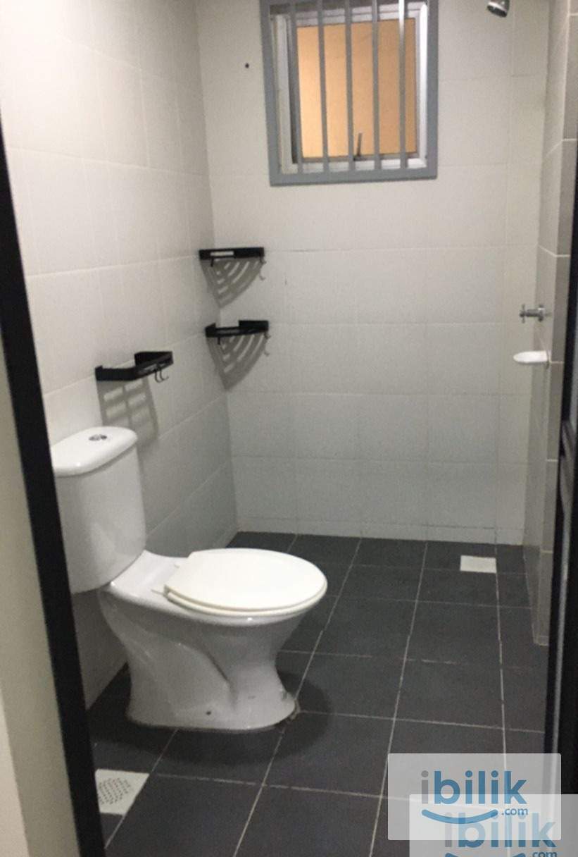 Room Rental #2 (Female Only) - Image 2