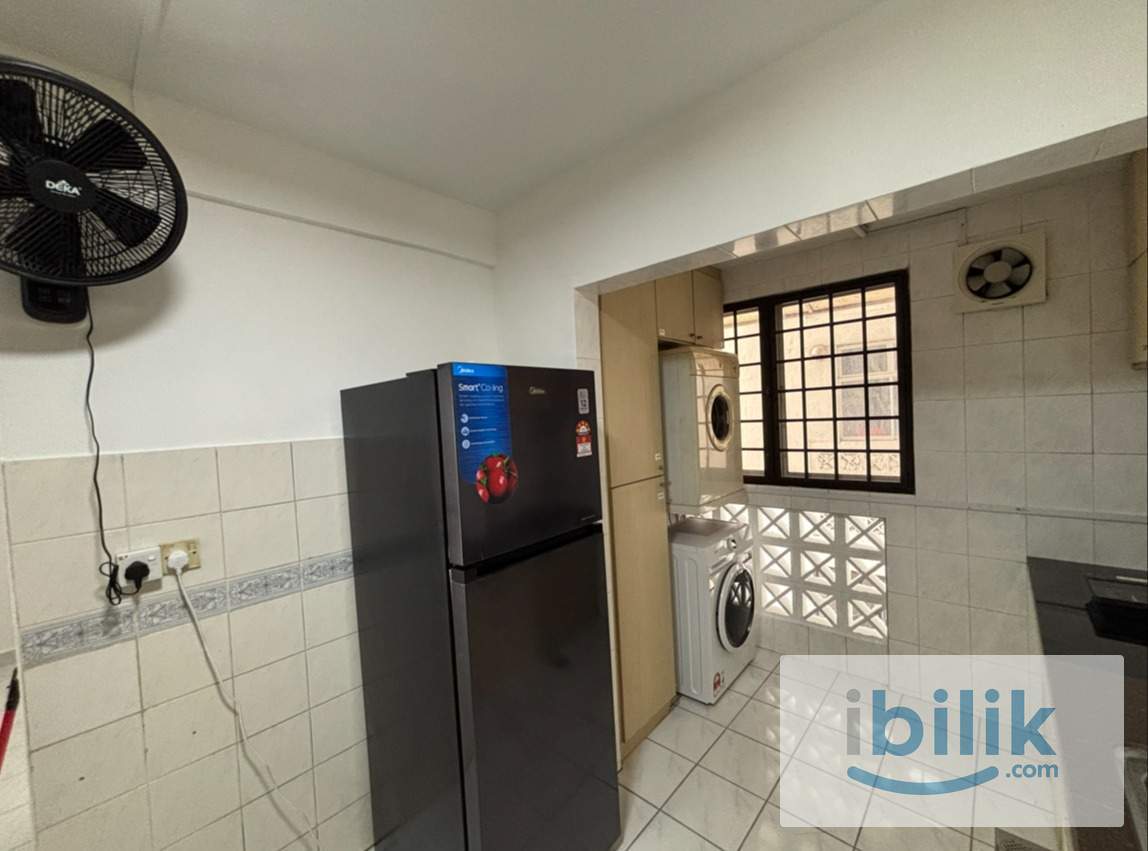 Middle Room for Rent @ Pantai Hillpark Phase 2, Bangsar South!!  - Image 4