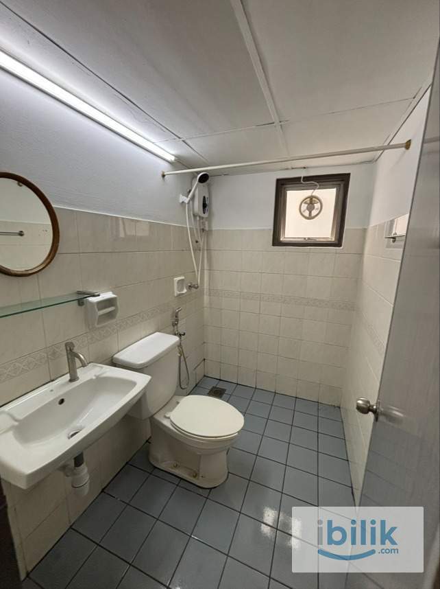 Middle Room for Rent @ Pantai Hillpark Phase 2, Bangsar South!!  - Image 7