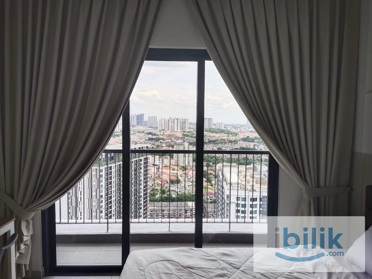 Balcony Room for Rent @ D'Ivo Residence, Old Klang Road! - Image 2