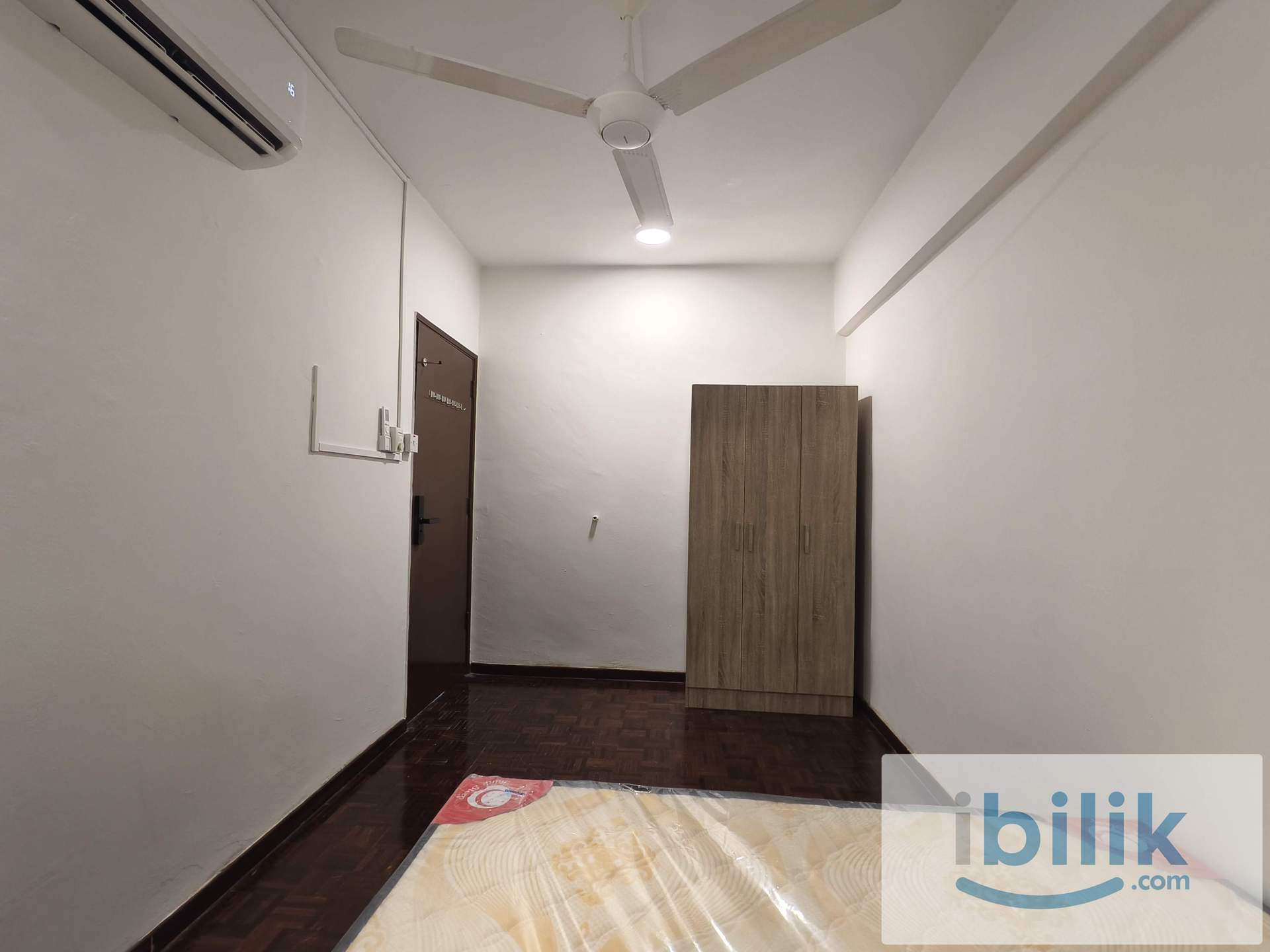 Middle Room For Rent @ Shang Villa, Kelana Jaya!!  - Image 5