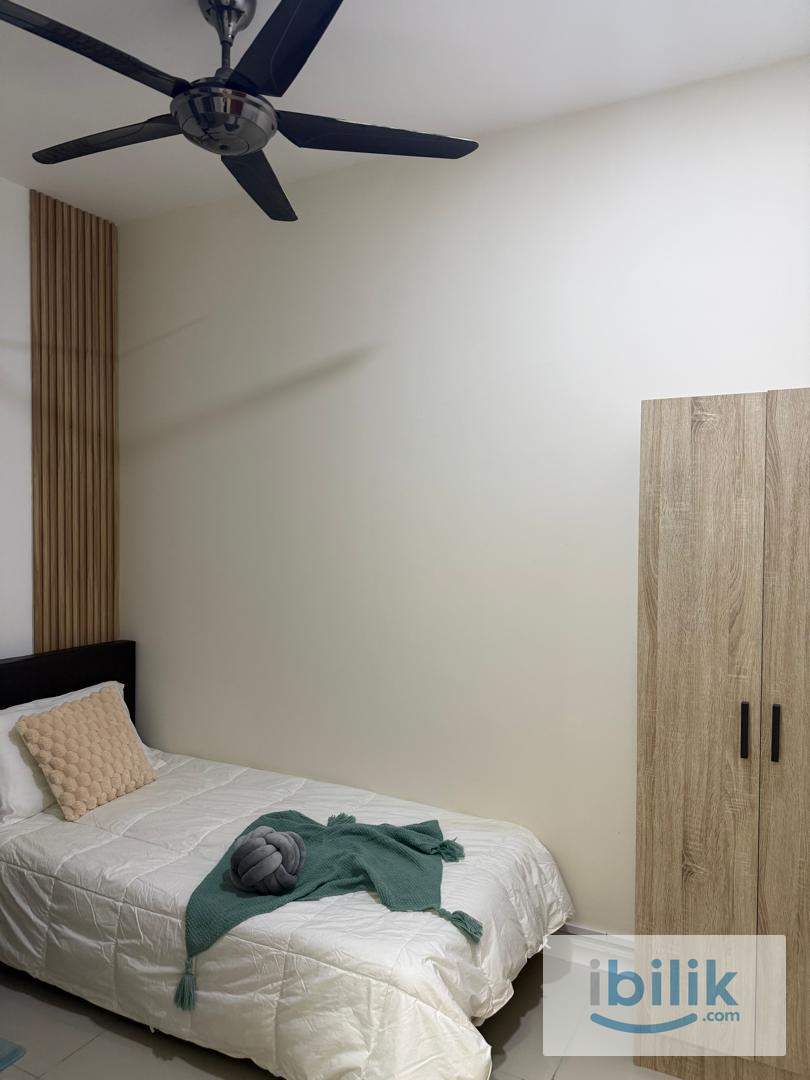 Fully Furnished Bukit Jalil Small Room RM700 Included WIFI, Water and Electrical Bill - Image 4