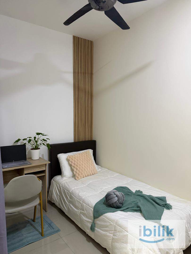 Fully Furnished Bukit Jalil Small Room RM700 Included WIFI, Water and Electrical Bill - Image 5