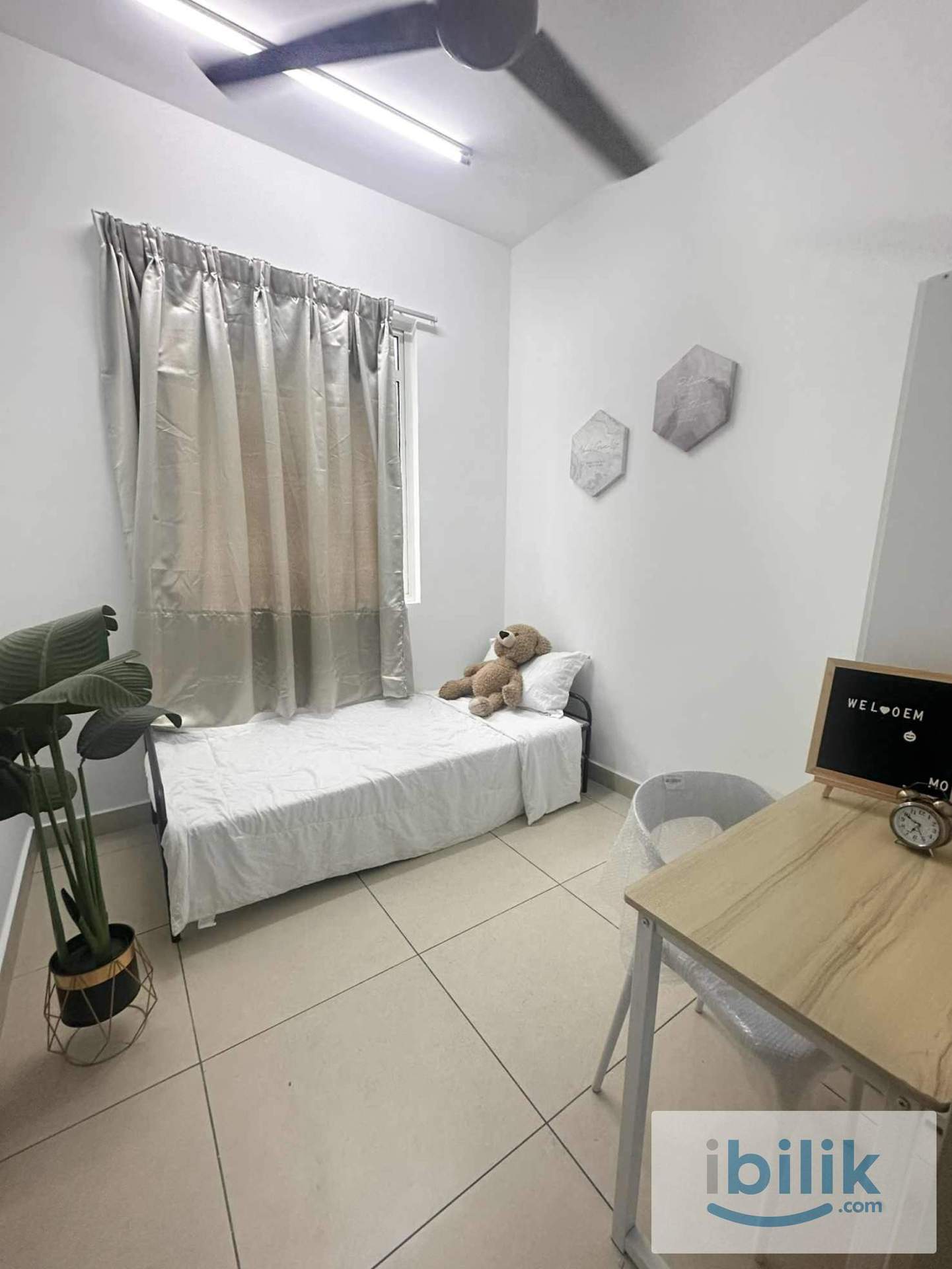  [BRAND NEW MIXED GENDER UNIT]  7 mins Walk to MRT Damansara Damai  - Image 1