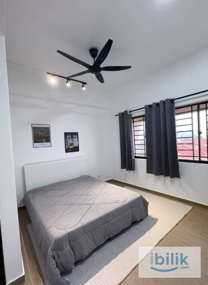 Medium & Master room in Hijauan Valdor  - Image 1