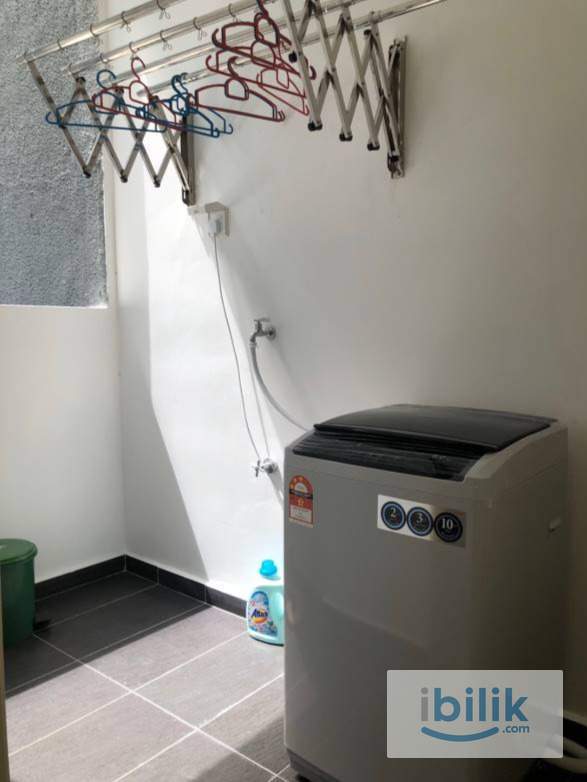 Near Second Link Master Room at Medini Iskanda Puteri, free parking ,kitchen - Image 8