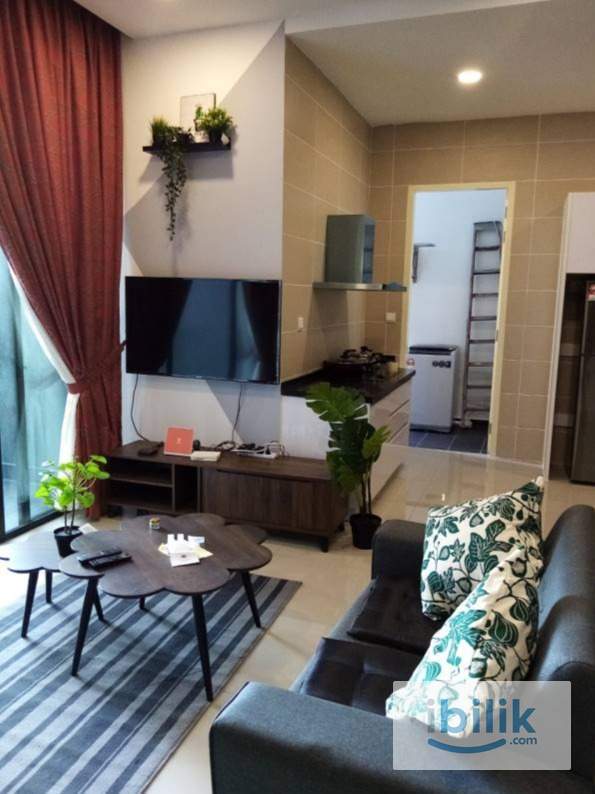 Near Second Link, Free ParkingKitchen,living, dinning room Master Balcony Room at Medin IskandaPuteri JohorBahru, Johor - Image 4