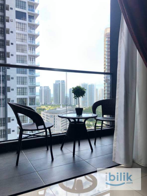 Near Second Link, Free ParkingKitchen,living, dinning room Master Balcony Room at Medin IskandaPuteri JohorBahru, Johor - Image 5