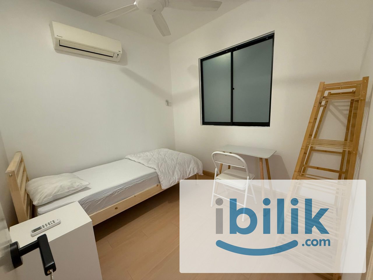 🎈BEST ROOM IN TOWN🎈!PREMIUM SINGLE ROOM! WORK FROM HOME - Image 3