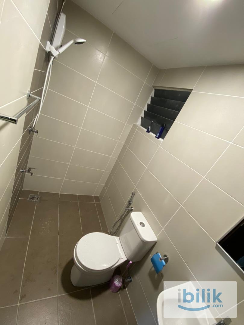 Master room - Only for Female  - Image 2