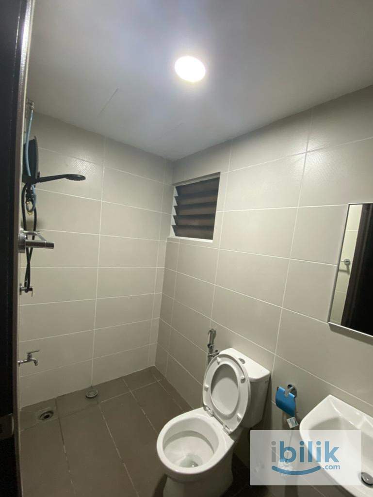 Small Medium room  - Image 3