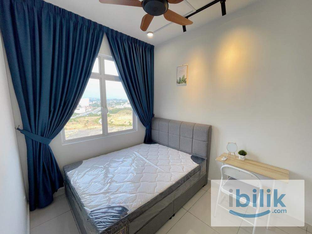 Male Junior Medium Room with Windows Facing Outside at Paraiso Residence Bukit Jalil Kuala Lumpur - Image 2
