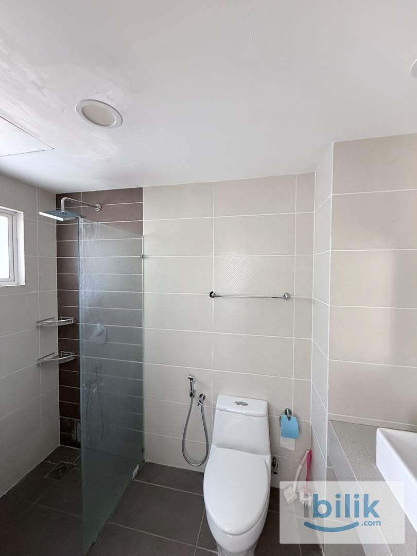 Master room Only Chinese For Rent Paraiso Residence Bukit Jalil - Image 4