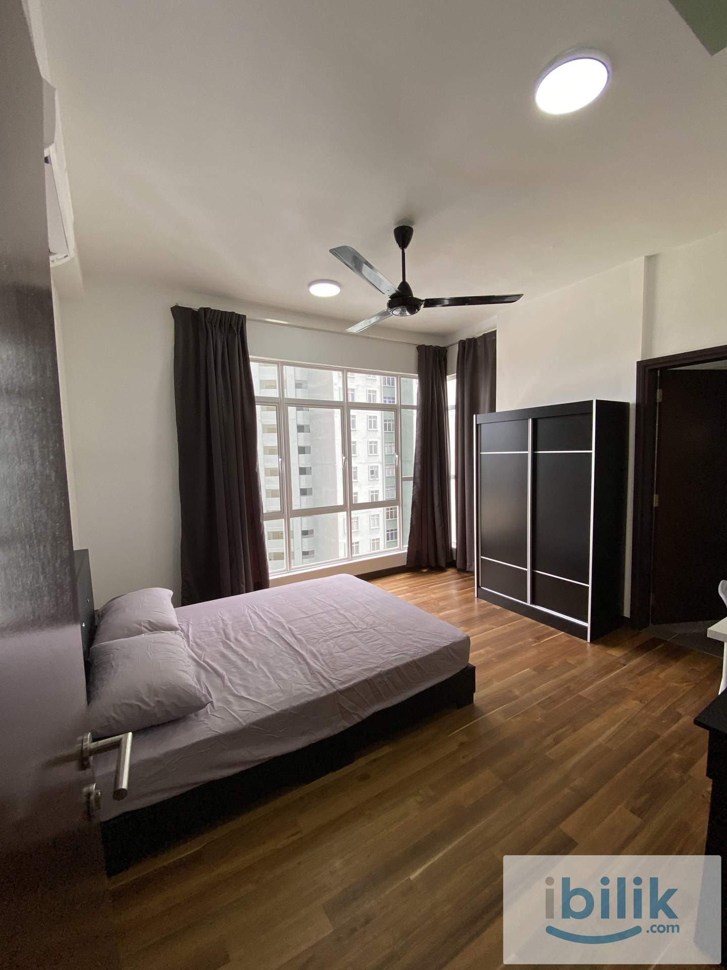 Master room Chinese Only Room For Rent Paraiso Residence Bukit Jalil  - Image 1